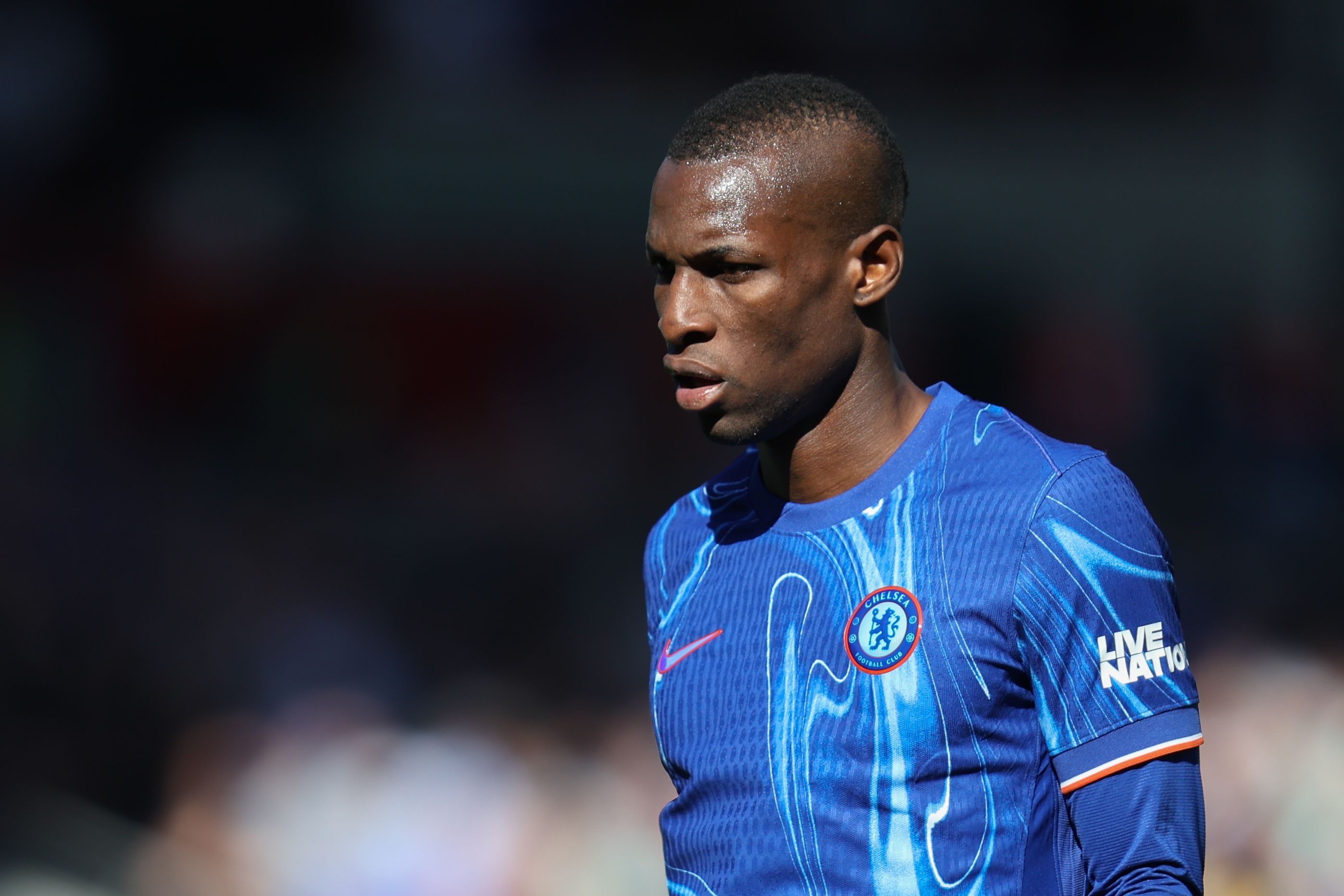 切尔西前锋杰克逊引发六队争夺，阿斯顿维拉加入竞争行列